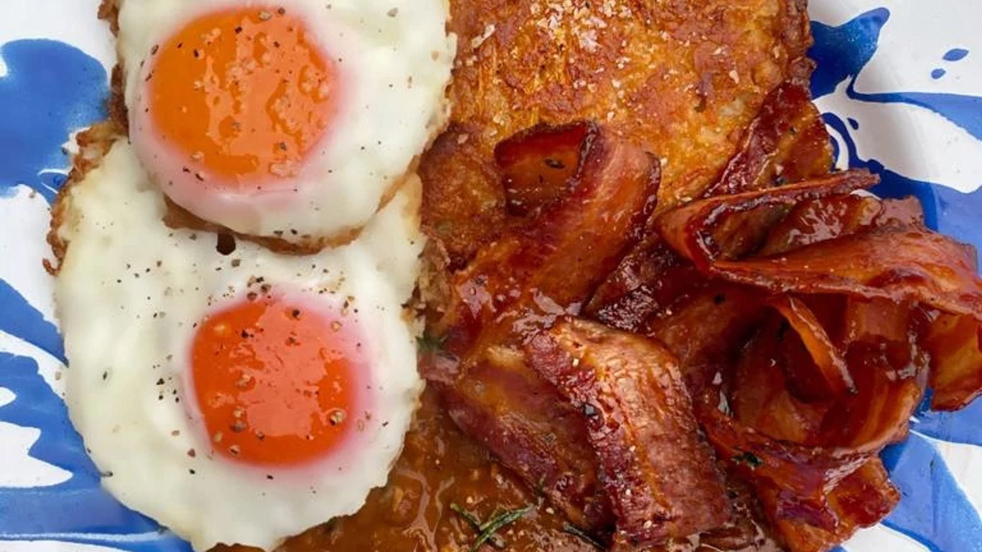 FRANK’S REDHOT FRIED EGGS RECIPE-image
